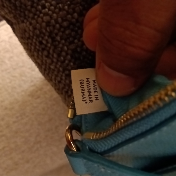 Coach - Picture 12 of 16